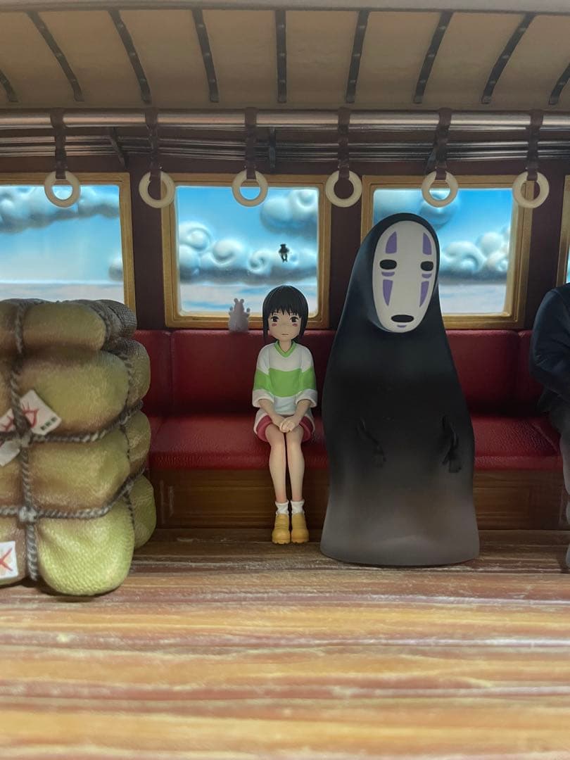 千と千尋の神隠し　ガレージキット　完成品　フィギュア