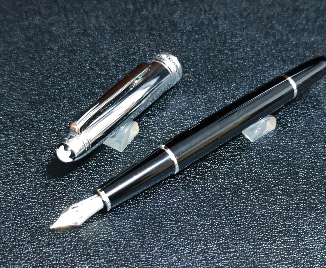MONTBLANC 万年筆 ソリテール