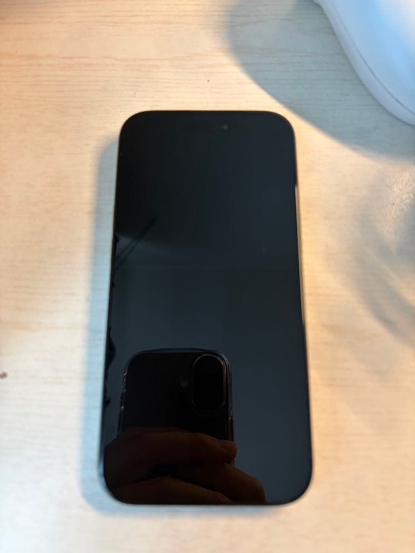 Apple iPhone 15 ブラック 本体