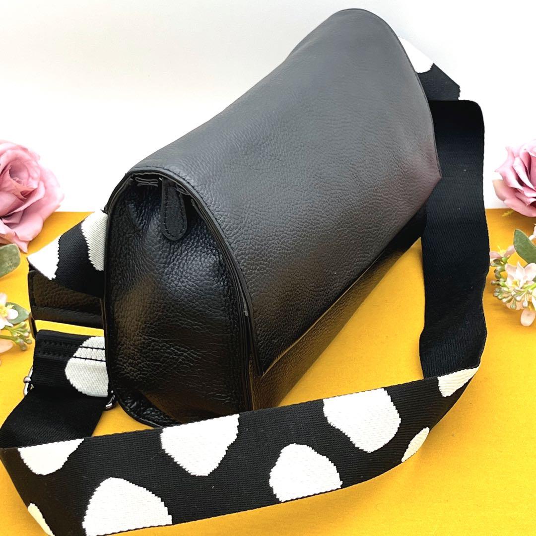 もなか　イアパピヨネ　ワイドテープ　ショルダーバッグ　ダルメシアン柄