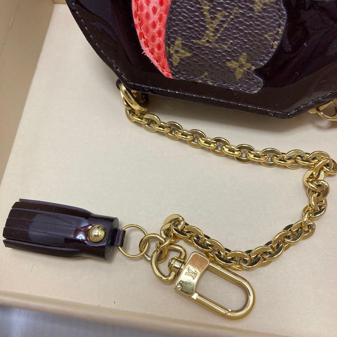 ルイヴィトン リス　LOUIS VUITTON ヴェルニ ケース