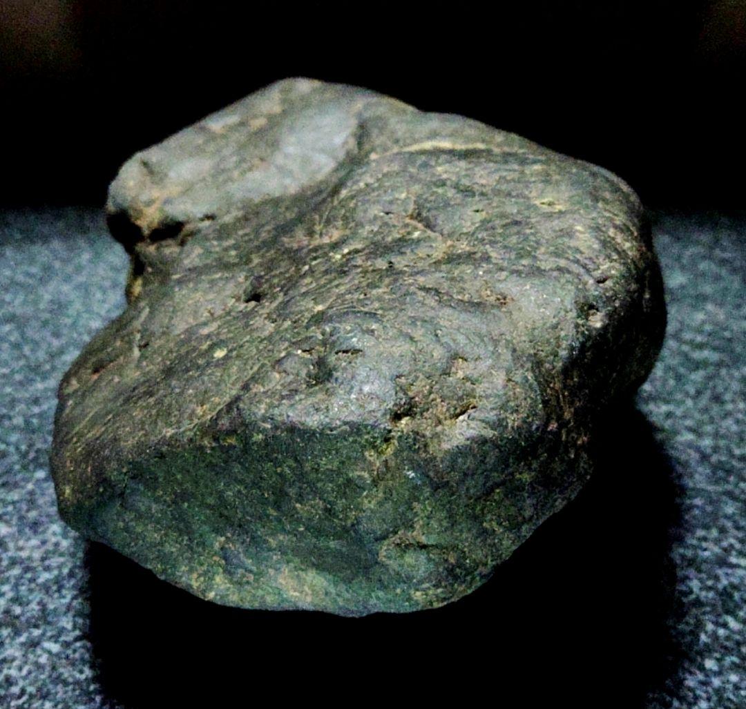 ★マグネタイト原石★本宿コールドロン転石【川ズレ・ウブ4.2kg】