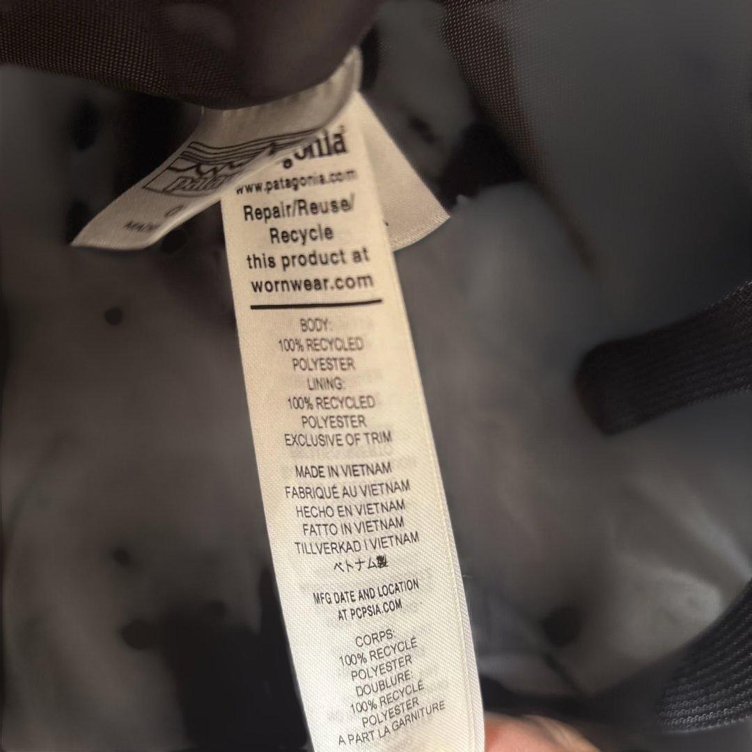 Patagonia 70L ブラックホール・ウィールド・ダッフル［状態良好］