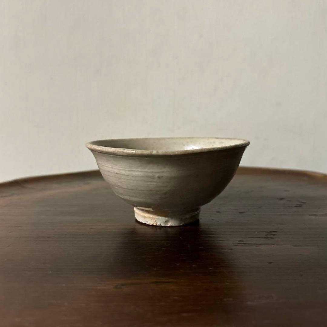 李朝小鉢　堅手　白磁　小服茶碗　大盃　韓国アンティーク　古道具　古民芸　古陶磁