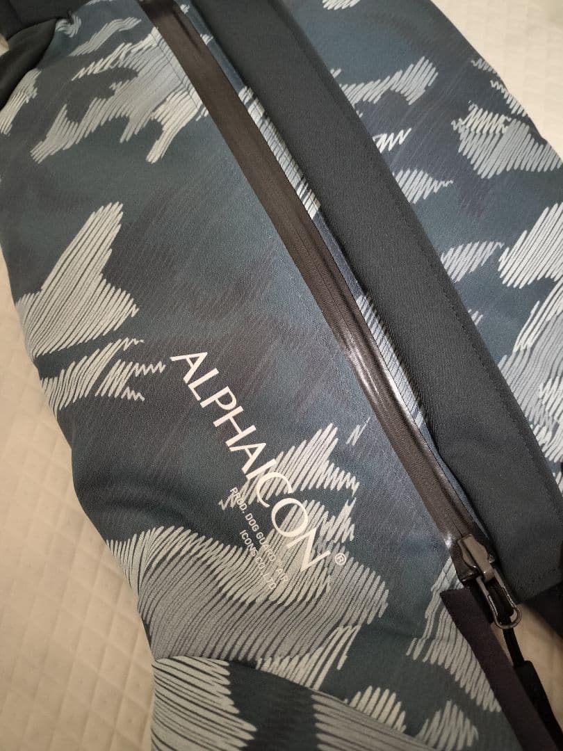 ☆ぽち・ここ☆　新品未使用　 アルファアイコン　ドッグガードエア　M