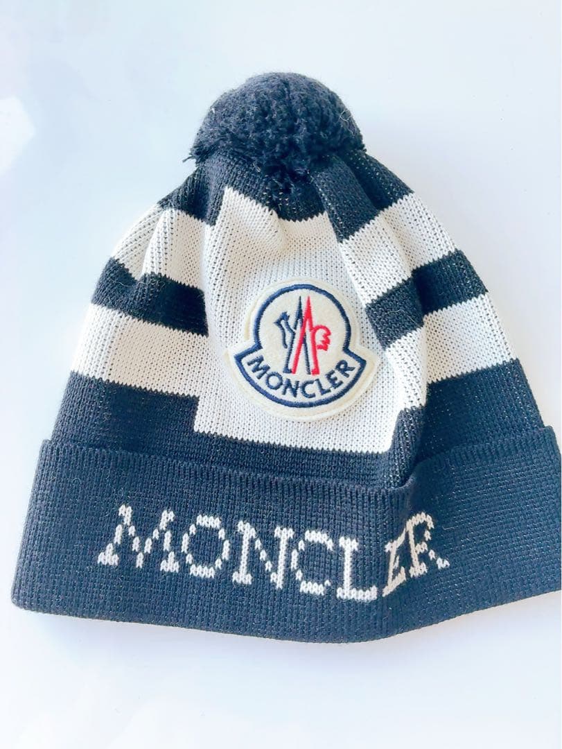 ジ*タ様 モンクレール MONCLER ニット帽・ワッチ　ブラック ボーダー ポ