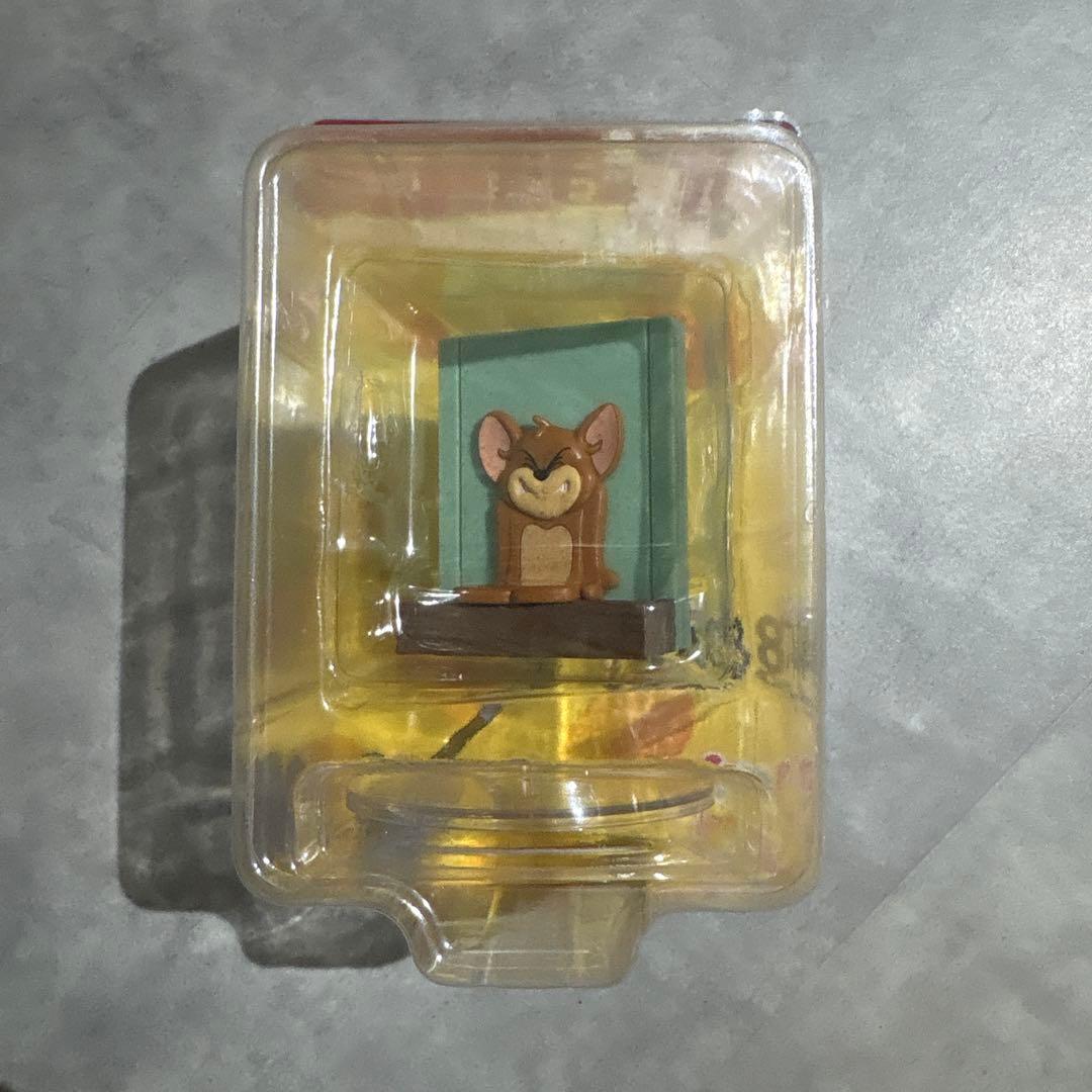 ハッピーくじ　トムとジェリーA賞フィギュア10個+E賞G賞F賞