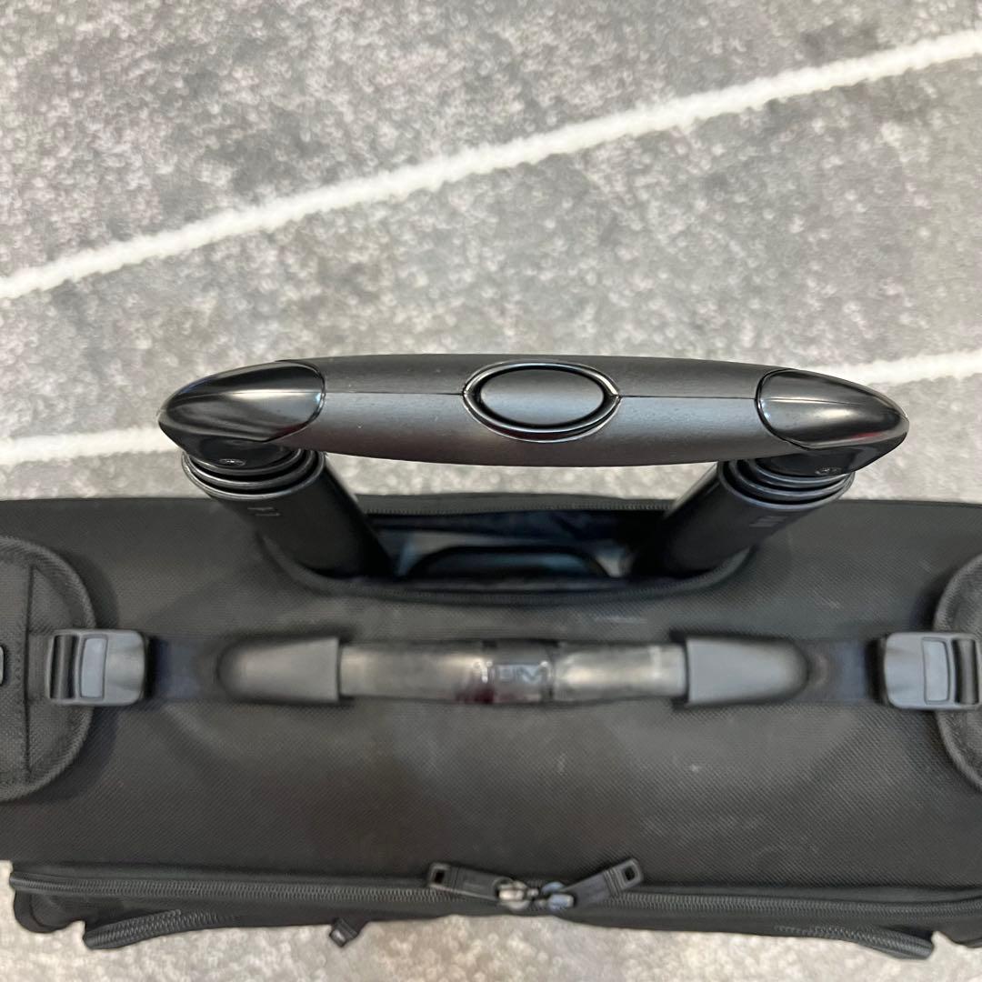 【極美品】TUMIアルファ ホイール キャリーオン ガーメント22037DH