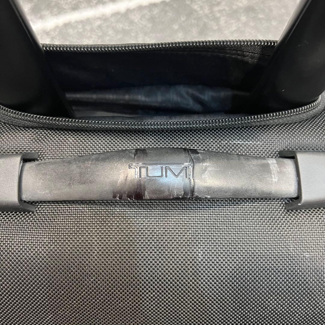 【極美品】TUMIアルファ ホイール キャリーオン ガーメント22037DH