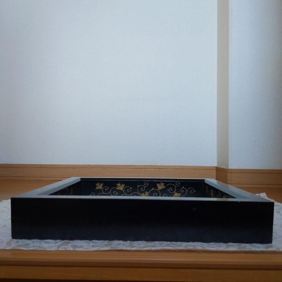 茶道具　炉縁　松唐草　蒔絵師︰西條一斉　表千家　裏千家　【匿名配送】