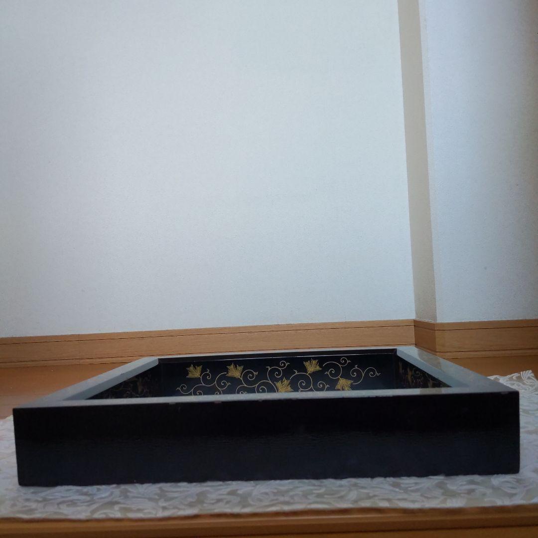 茶道具　炉縁　松唐草　蒔絵師︰西條一斉　表千家　裏千家　【匿名配送】