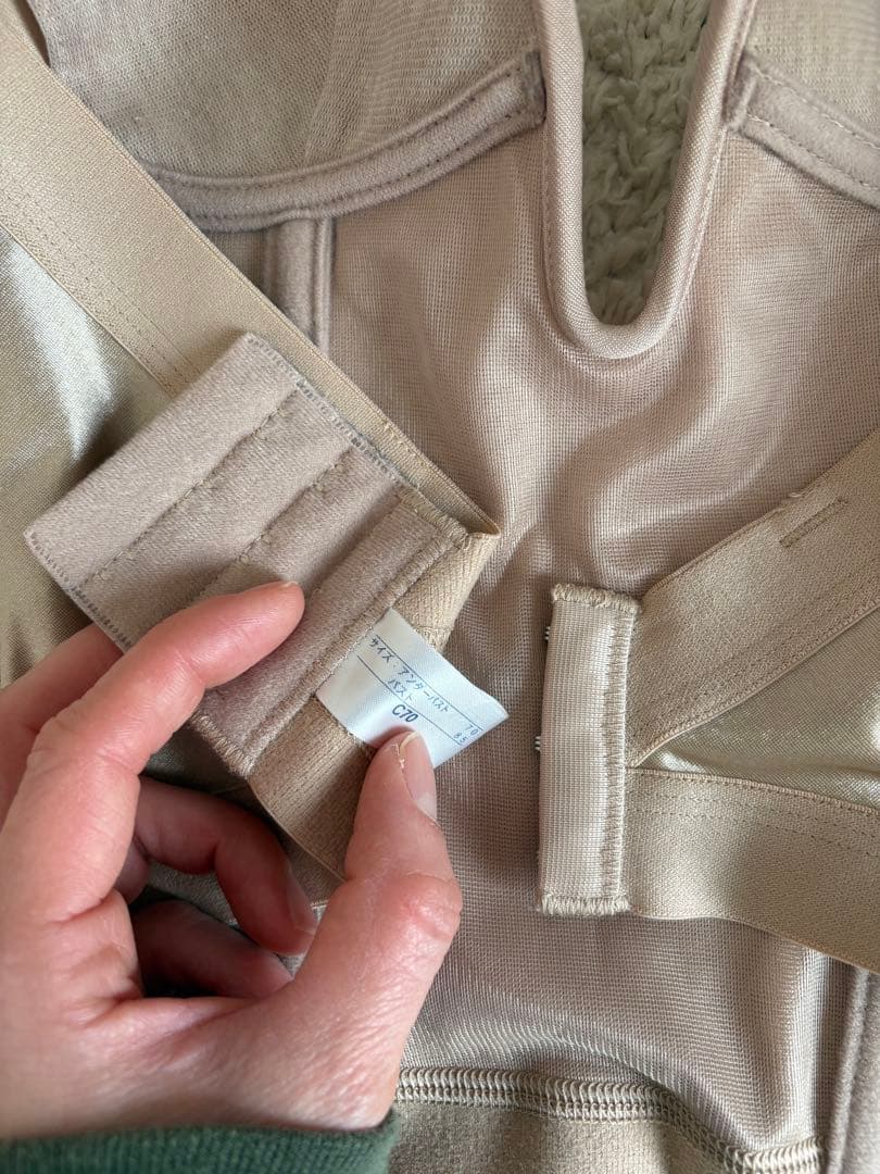 セモアブライダルインナーLa Venus ラビーナビスチェC70