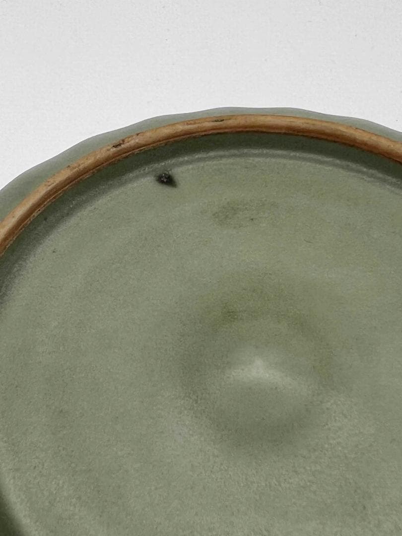 南宋時代　青磁　龍泉窯双魚盤　青磁皿　唐物　古賞物　時代物　(A-72)