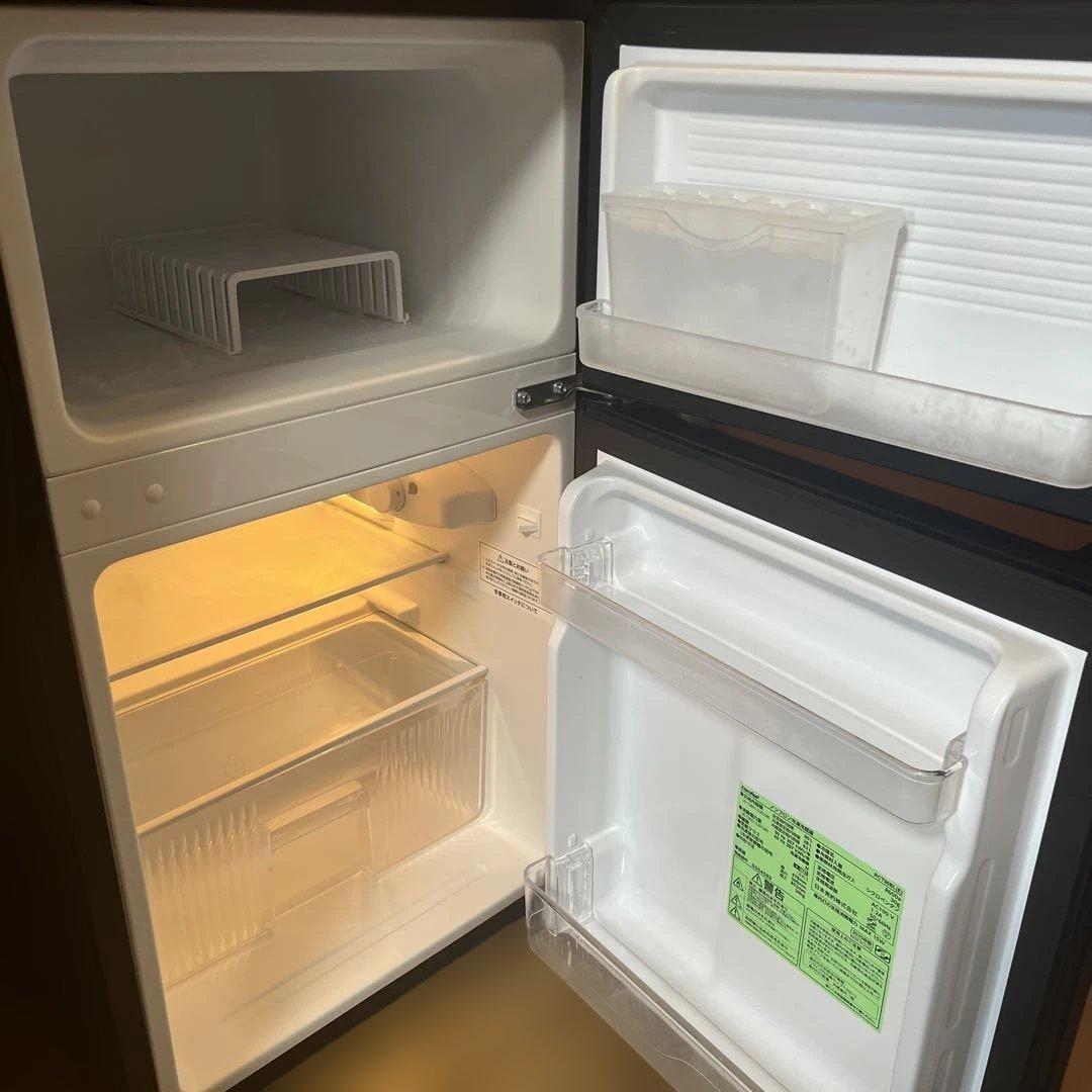 コンフィーCOMFEE' 冷蔵庫 2025年製90L ブラック