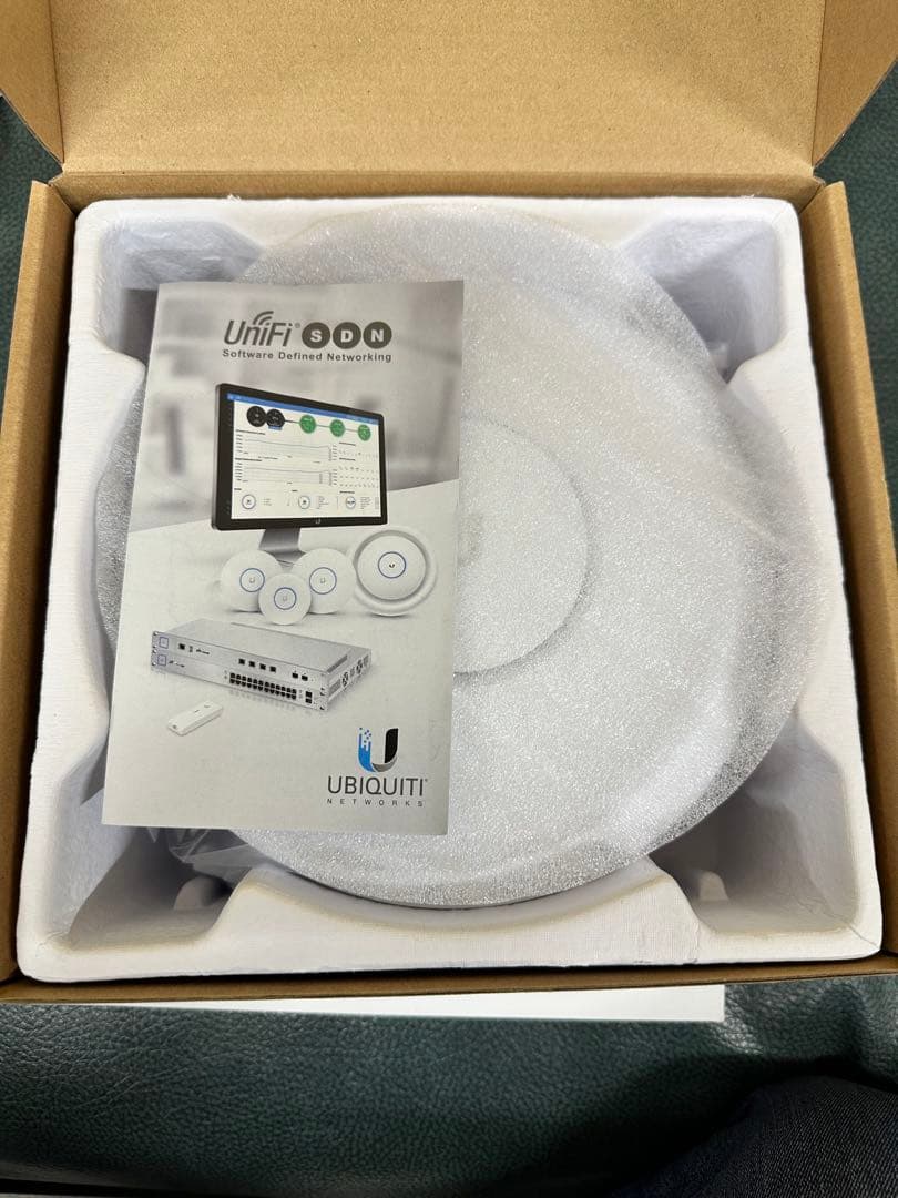 ルーター・ネットワーク機器 Ubiquiti NetworksUAP-AC-PRO-E802.3af Poe