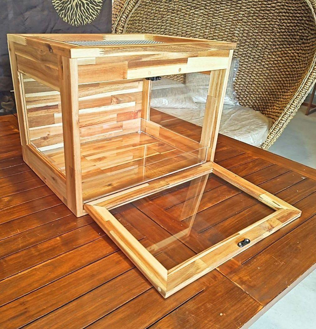 爬虫類ケージ　レオパ　ニシアフ