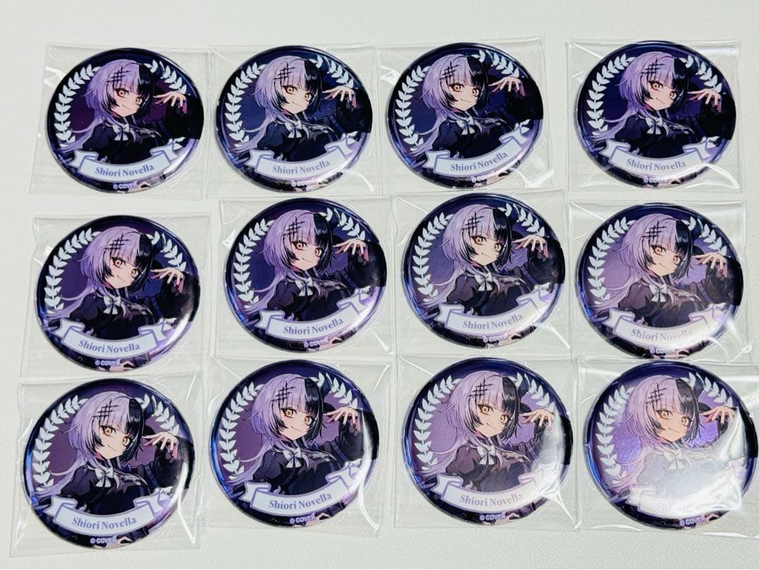 シオリ・ノヴェラ　ホロライブEN 3rd Concert 缶バッジ
