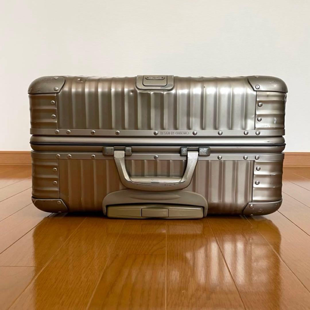 【最終値下げ】⭐️リモワ トパーズ チタニウム 945.70 4輪82L