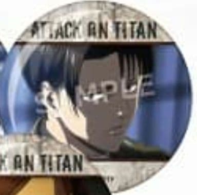 進撃の巨人 リヴァイ ルームキー風カード　アクリルスタンド　未開封缶バッジ