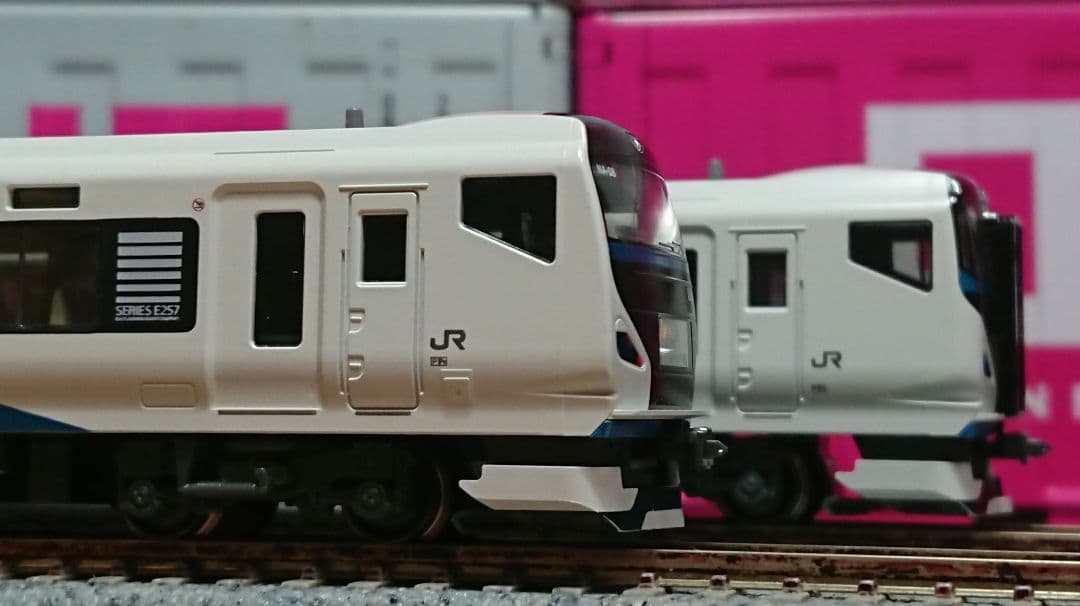 Nゲージ KATO E257系2000番台 踊り子