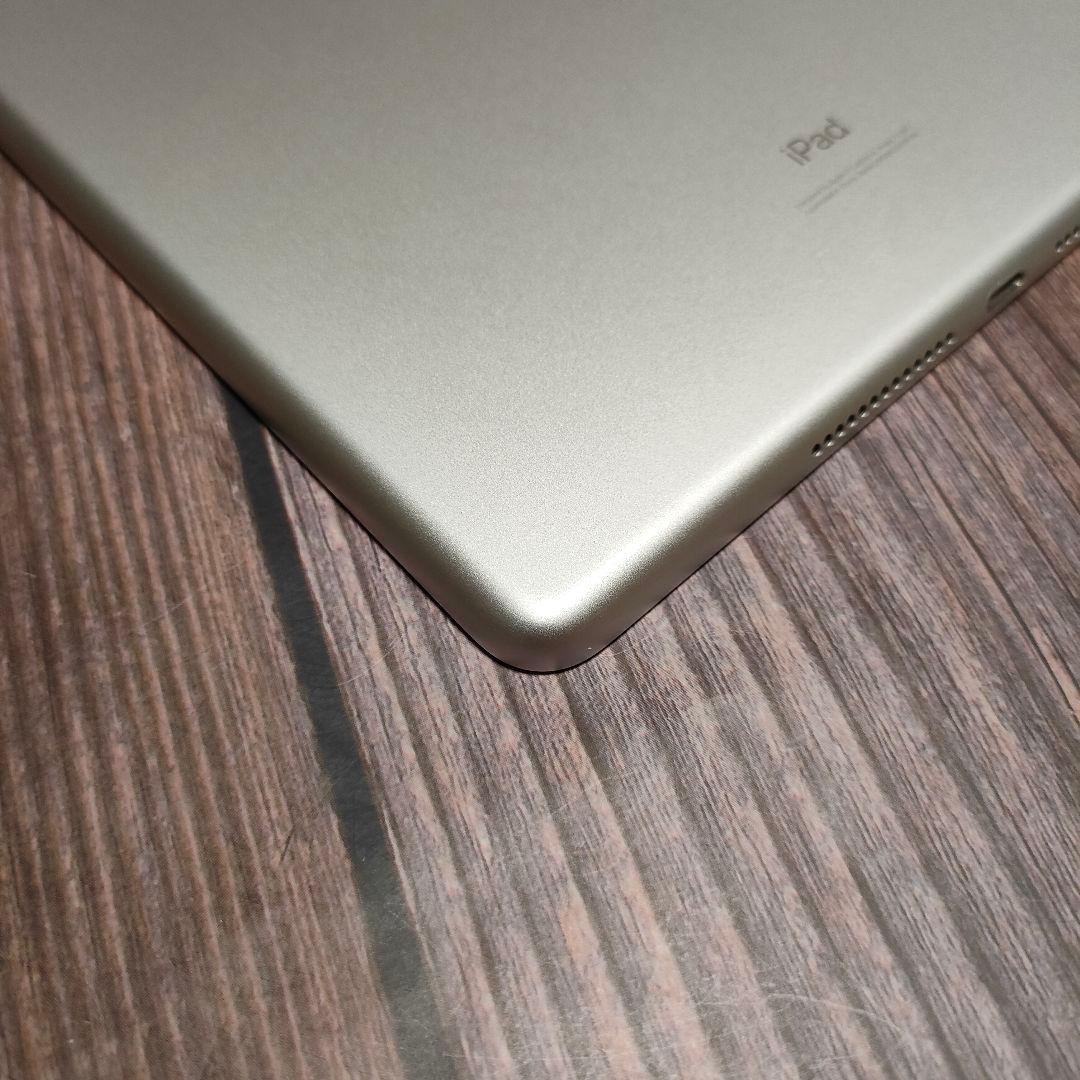 apple iPad 第7世代 32GB シルバー 美品