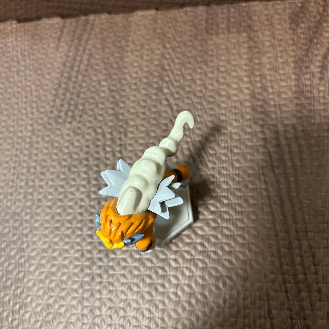 【非売品】ポケモン　pokemon モンコレプラス　エンテイ　色違い