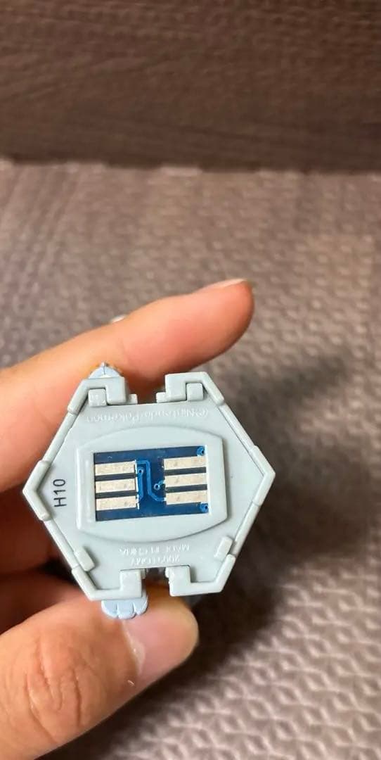 【非売品】ポケモン　pokemon モンコレプラス　エンテイ　色違い