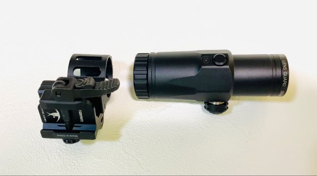 ノーベルアームズ　ドットサイト　スコープ　マグニファイアー