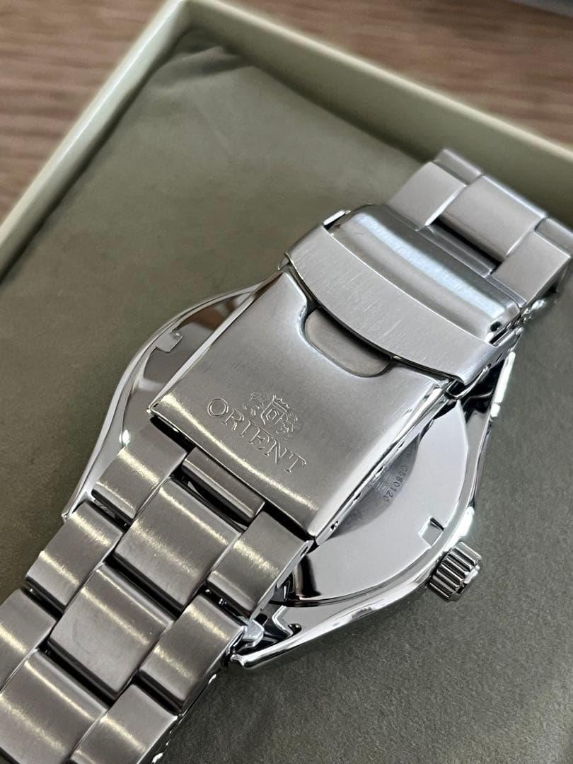 ORIENT Mako40 マコ40 自動巻き時計 黒文字盤 200m防水