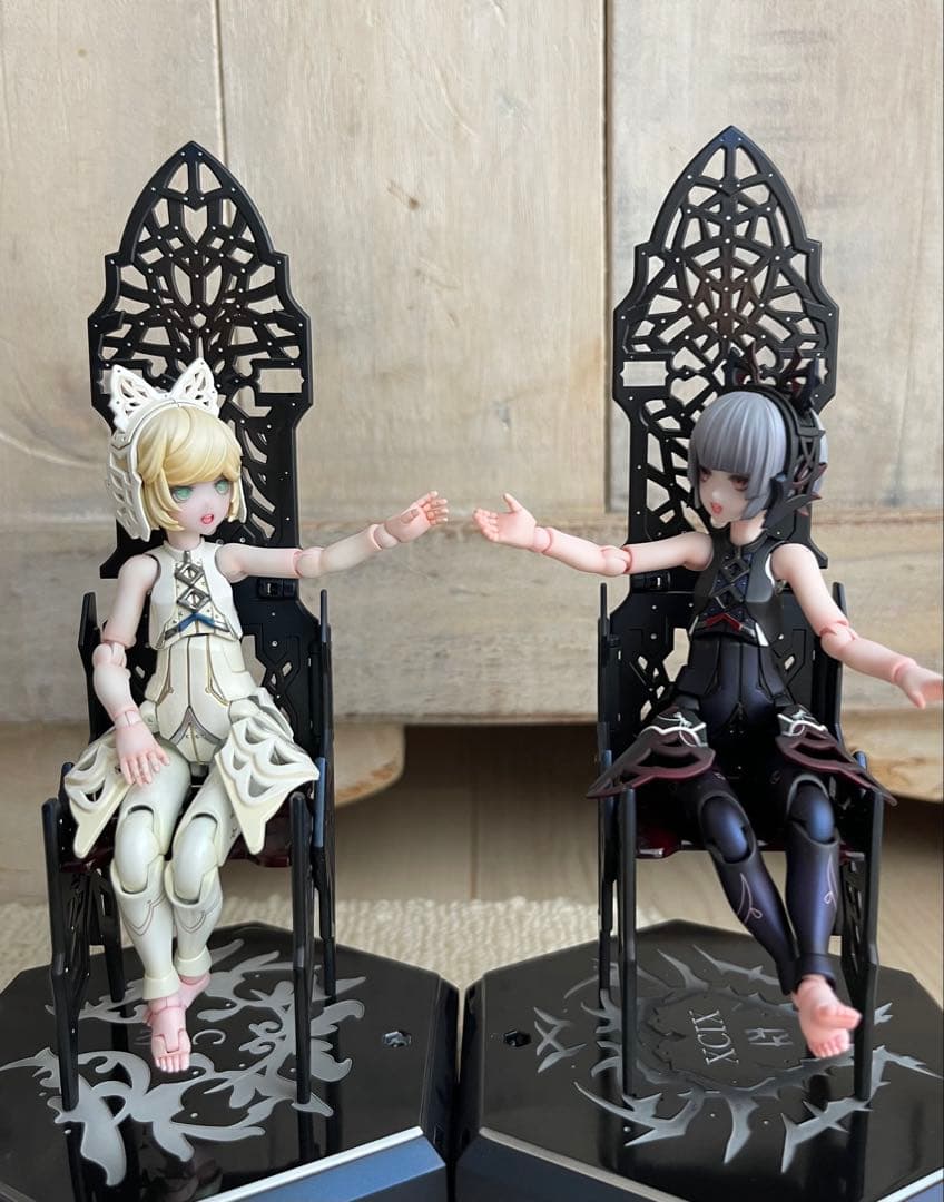 チトセリウムXCIX&Cアルベラ＆エフェル塗装済み完成品