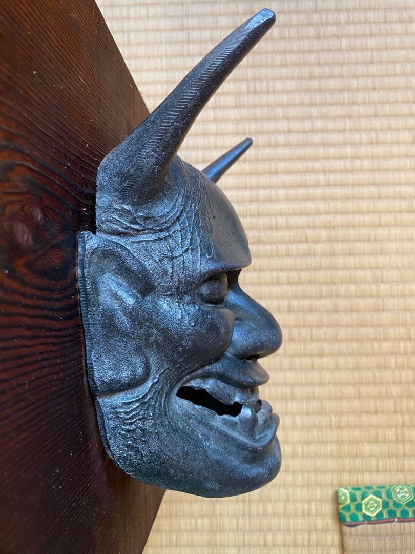 南部鉄器 般若面 壁掛け 木製台座付き 和風インテリア