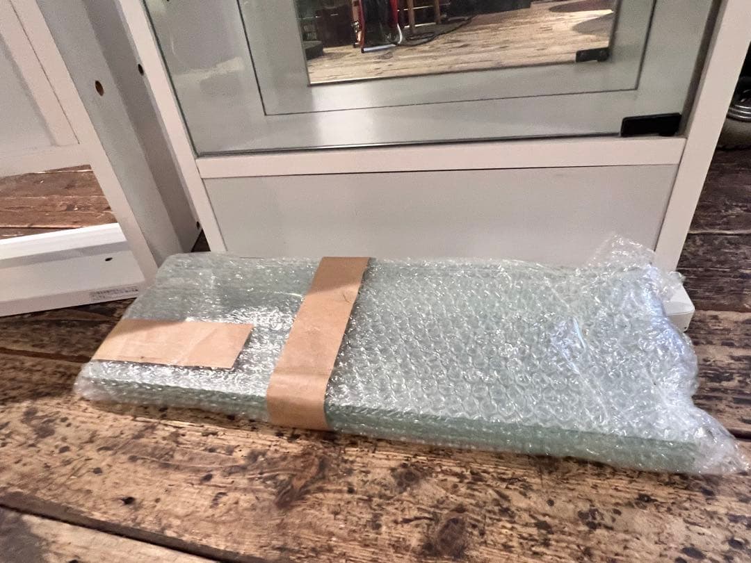 JAJANフィギュアラック　天井上置転倒防止オプション棚付き　早い者勝ち