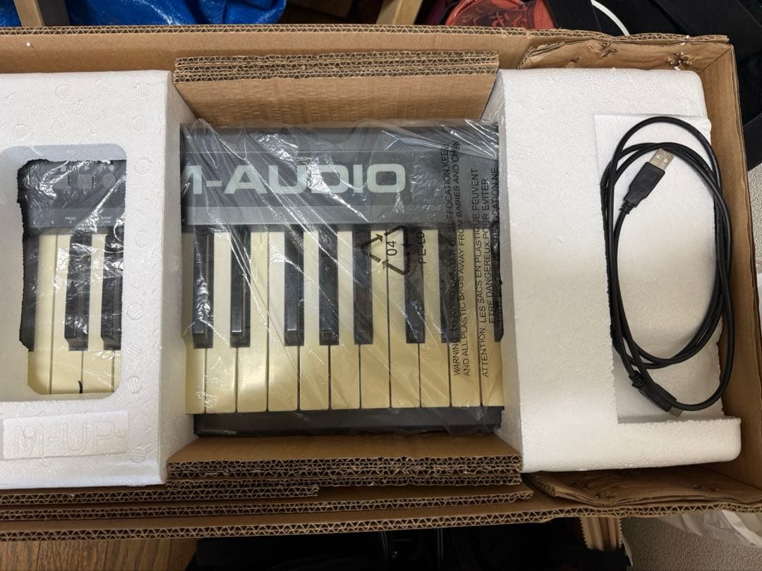 M-AUDIO KEYSTATION 88 MIDIキーボード