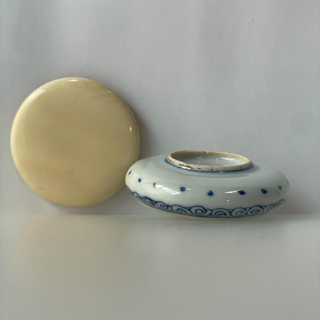 染付 景徳鎮 印盒 印合 香盒 香合 墨盒 蓋盒 粉盒 茶道具 書道品 時代物