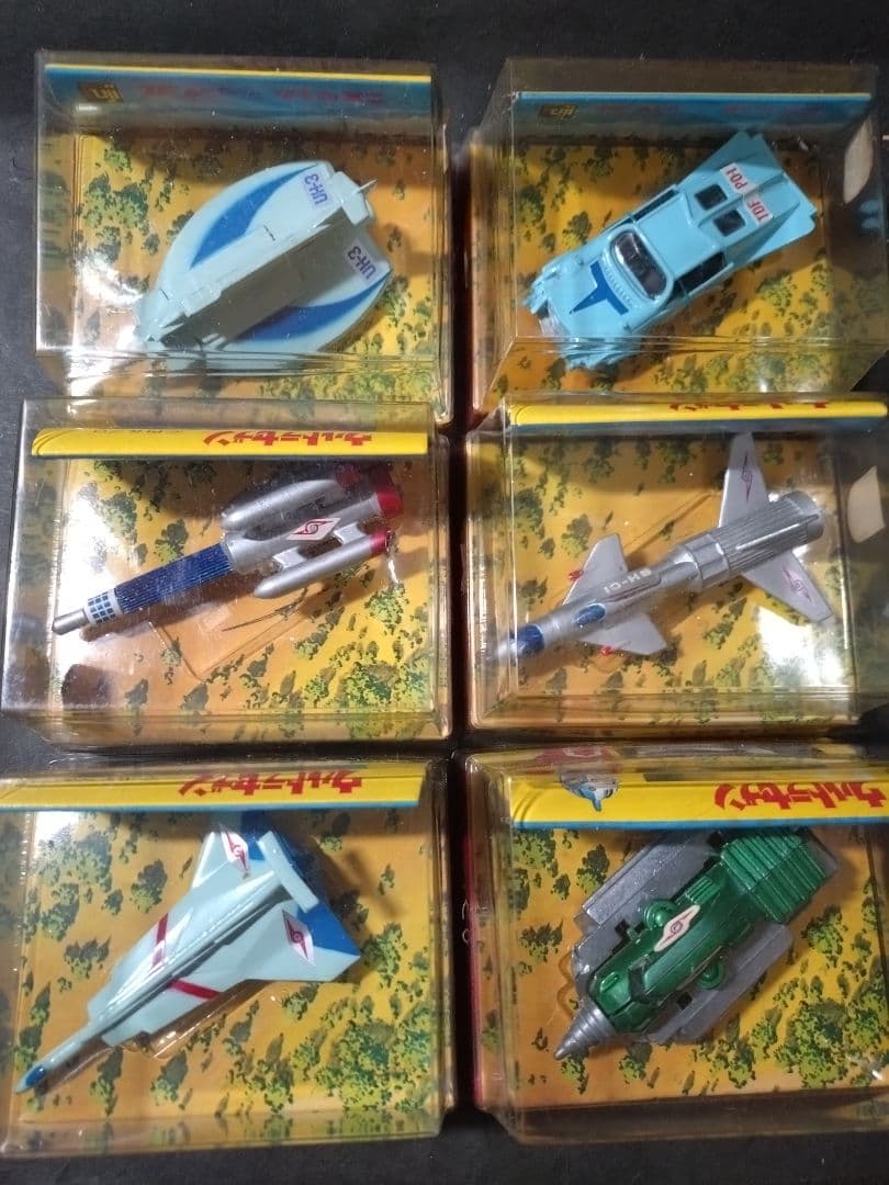 フジホビー　ダイカミニ　ウルトラ警備隊６点 当時もので美品です。