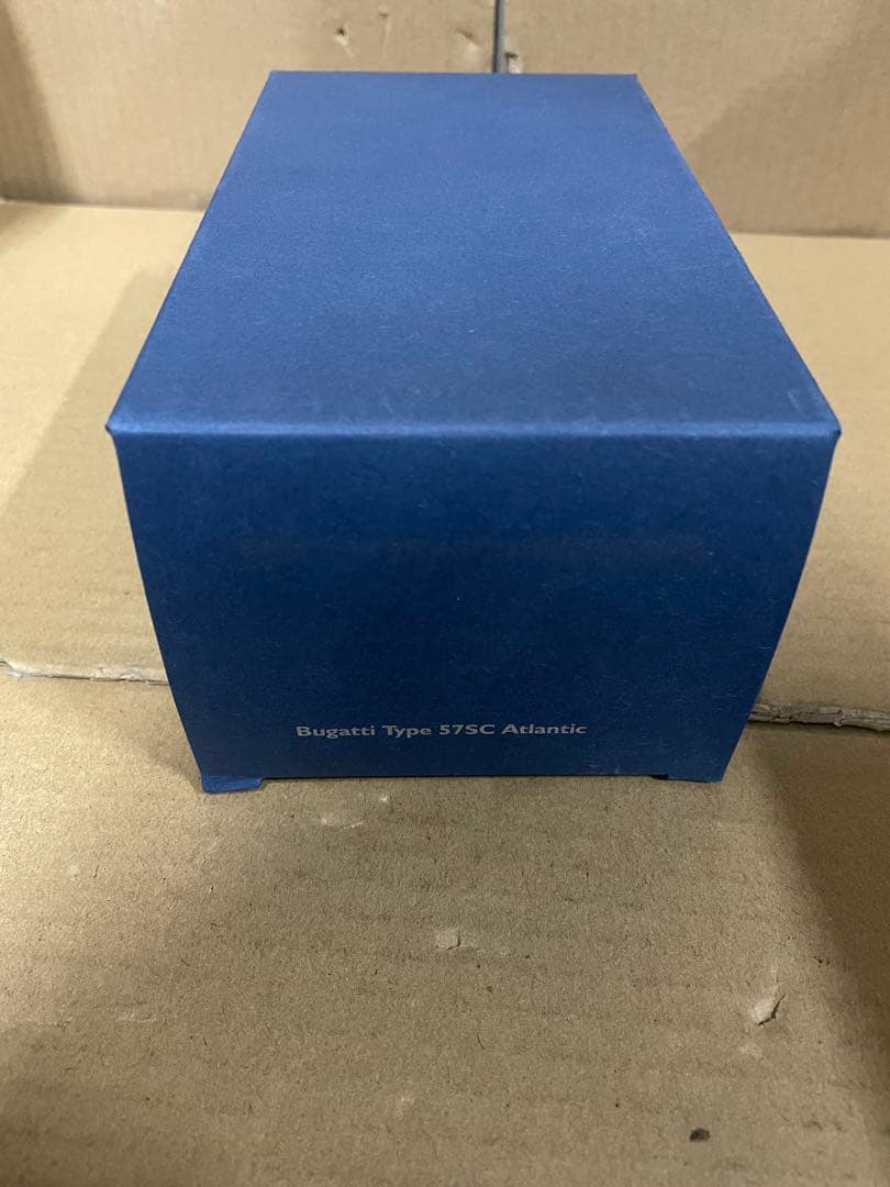 オートアート 1/43 ブガッティ 1938 ブルー/ワイヤースポークホイール