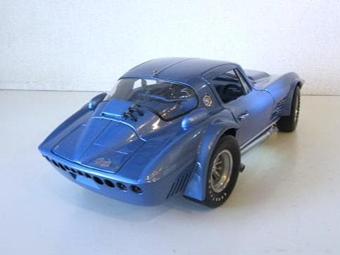 一流さん専用 exoto (1/18) コルベット Grand Sports①