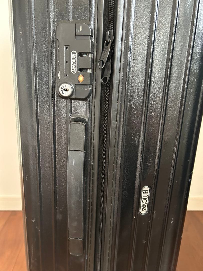 RIMOWA 86L 4輪　TSAロック付　ブラック
