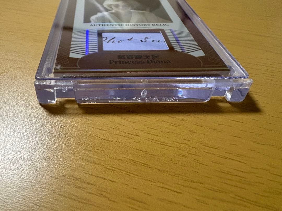 【極レア】ダイアナ妃 レリックカード 手書き部分 eternal 99枚限定