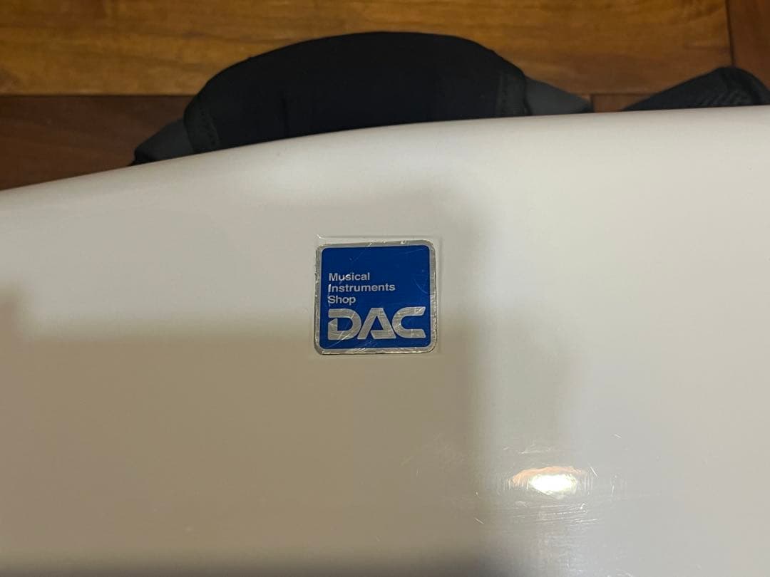 DACオリジナルトロンボーンケース　テナー&テナーバス用　オフホワイト 金ラッチ