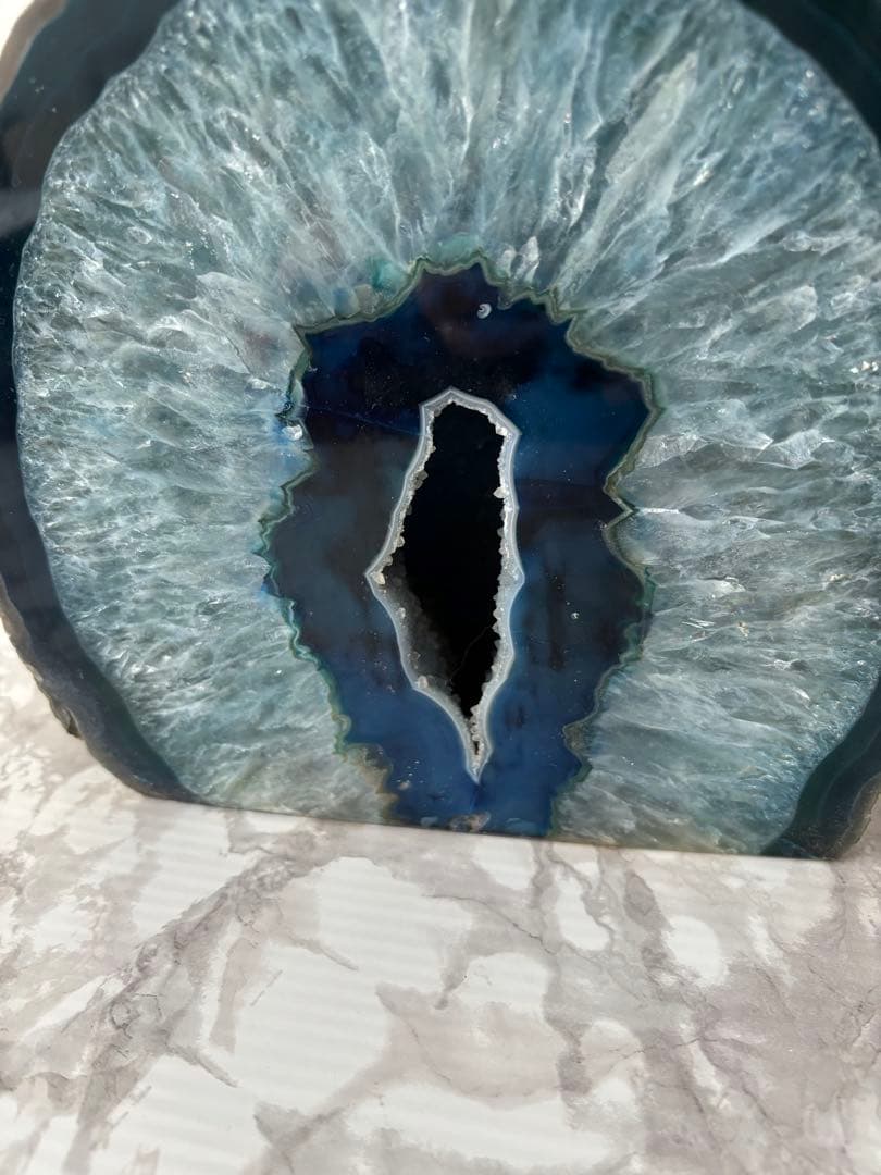 瑪瑙 ブルーメノウ 原石 インテリア　約9.6kg 約19.5✕24cm