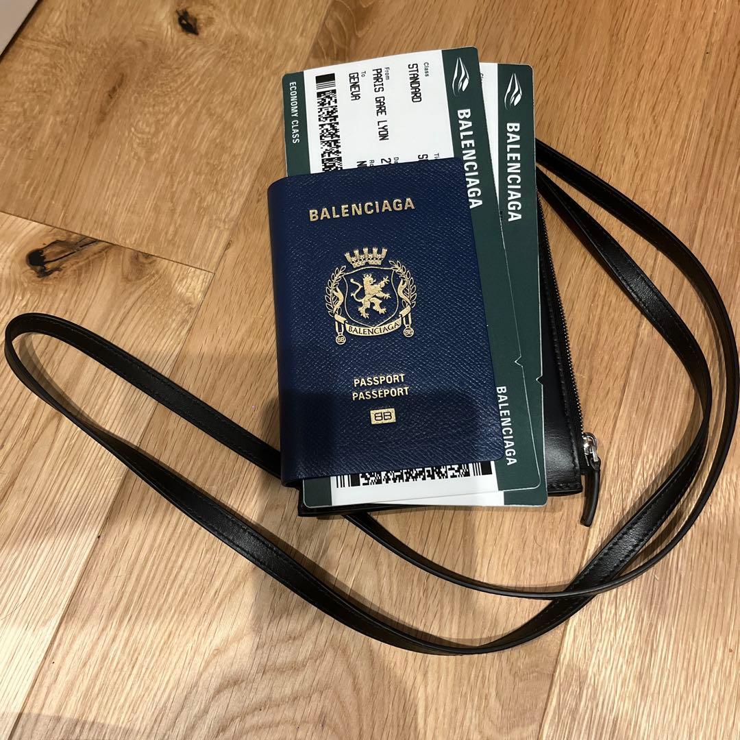 BALENCIAGA パスポートケース パスポート フォンホルダー トラベル