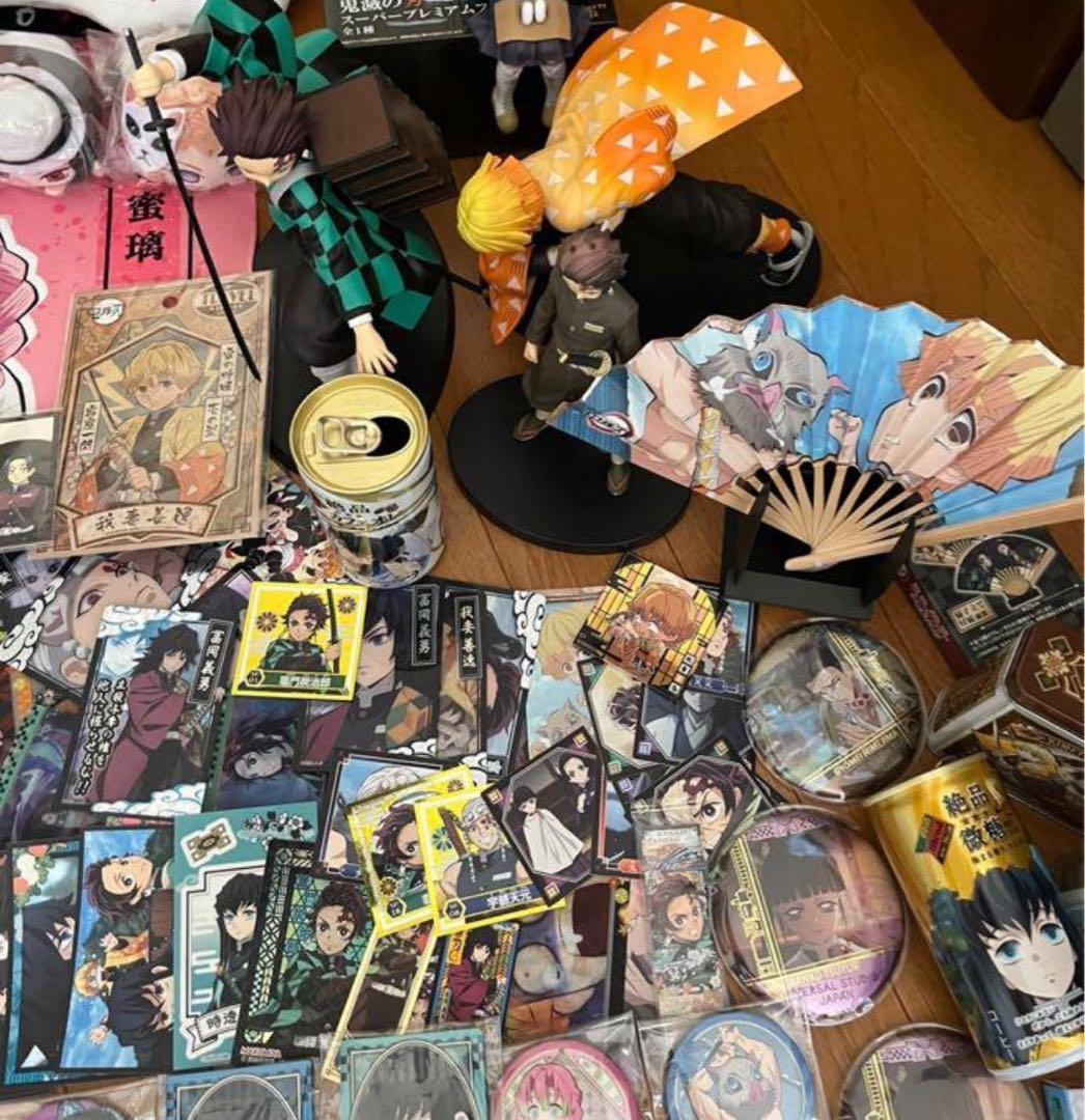 鬼滅の刃 アクリルスタンド アクスタ 缶バッジ フィギュア アクキー まとめ売り