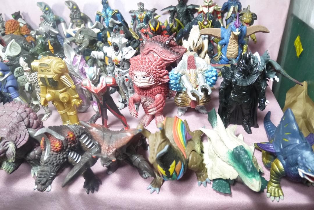 ウルトラ怪獣シリーズ　怪獣ソフビ　80体セット