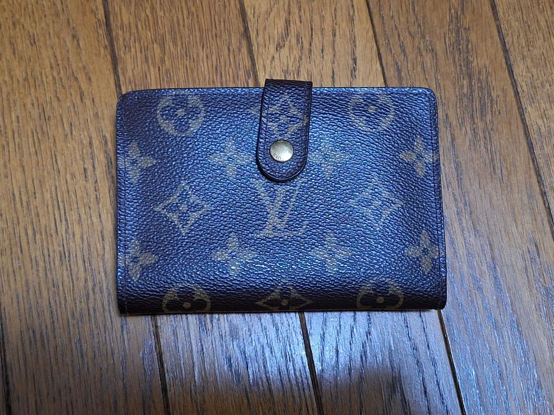 美品！LOUIS VUITTON ポルトフォイユ ヴィエノワ がま口二つ折り財布