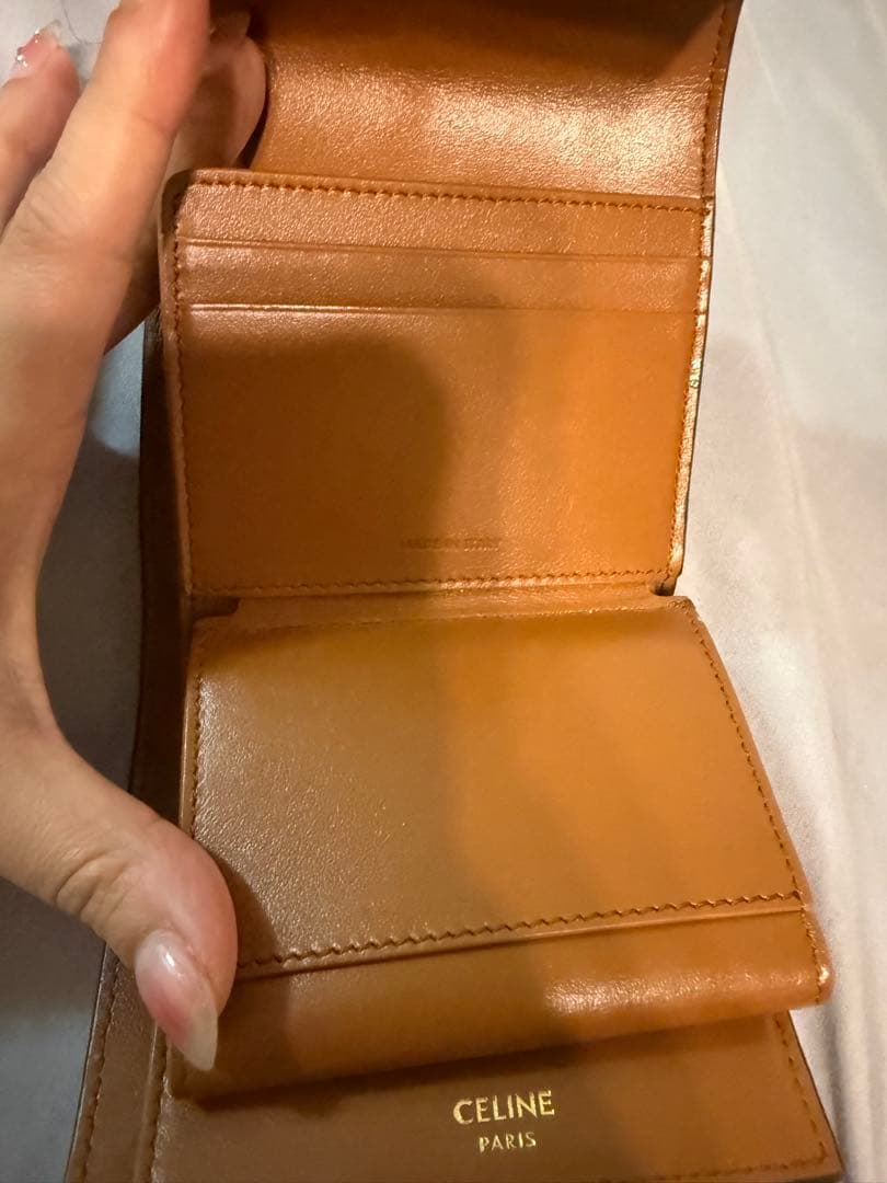 CELINEトリフォールドウォレット 16