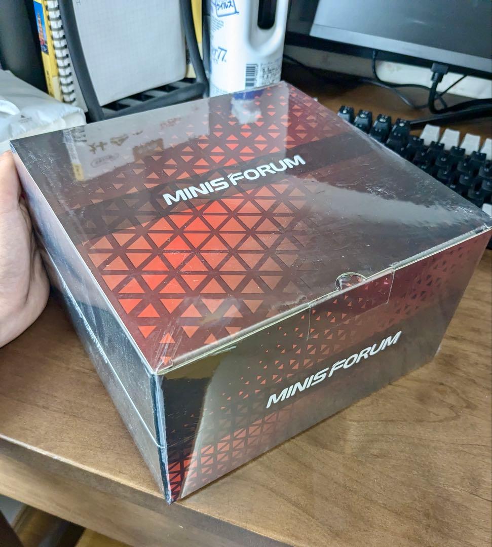 MINISFORUM UM773 Lite ミニPC Ryzen７7735HS