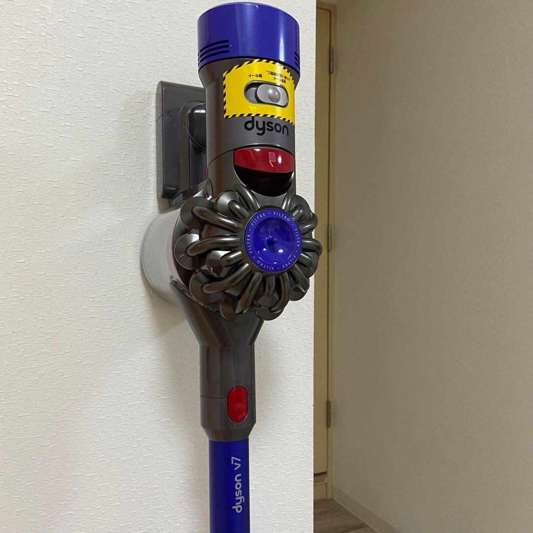 ダイソン Dyson V7 Fluffyコードレス 掃除機