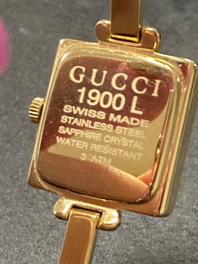 グッチ GUCCI レディース バングルウォッチ シェル文字盤 時計 1900L