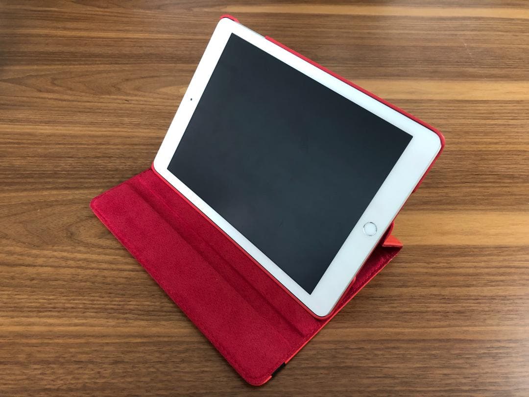 【美品】iPad 第6世代 シルバー 32GB 9.7インチ